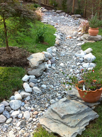 dry creek bed diy designs rock river garden rocks landscaping projects edges creekbed