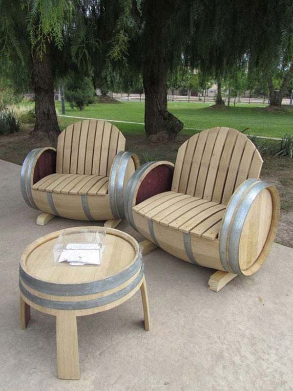 Wine barrels, things to do with wine barrels, DIY wine barrel projects, repurpose projects, popular pin, yard and landscaping, outdoor entertainment, outdoor decor, DIY outdoor decor.