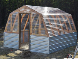 How To Build A Greenhouse ~ Bless My Weeds