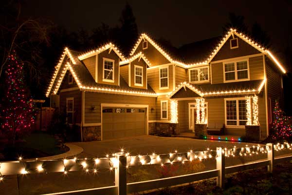 Homemade outdoor deals christmas light decorations