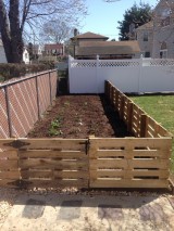 How To Make A Pallet Fence: DIY Yard - Landscape - Blessmyweeds.com