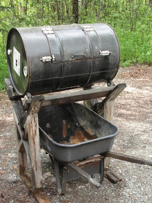 10 Ways to DIY Compost Bins