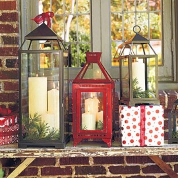 15-ways-to-decorate-your-christmas-front-porch15