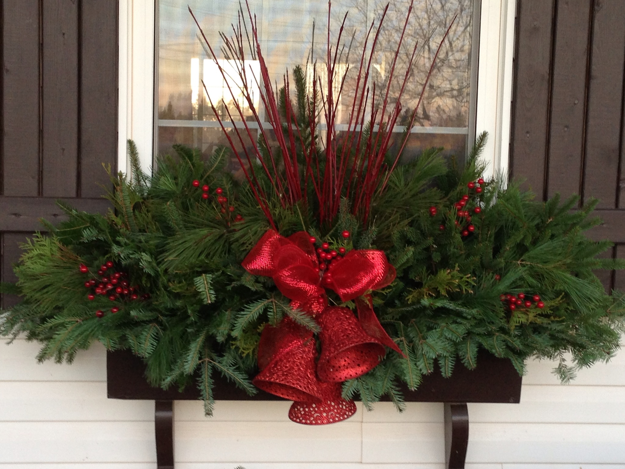 20 Easy Holiday Window Box Ideas ~ Bless My Weeds