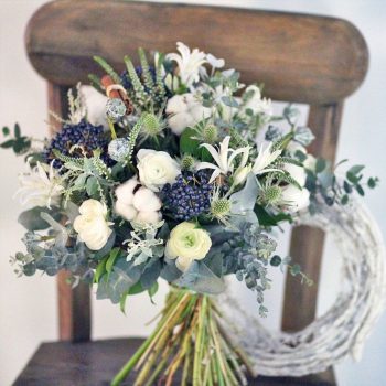 15-winter-floral-arrangements-that-will-leave-you-speechless7