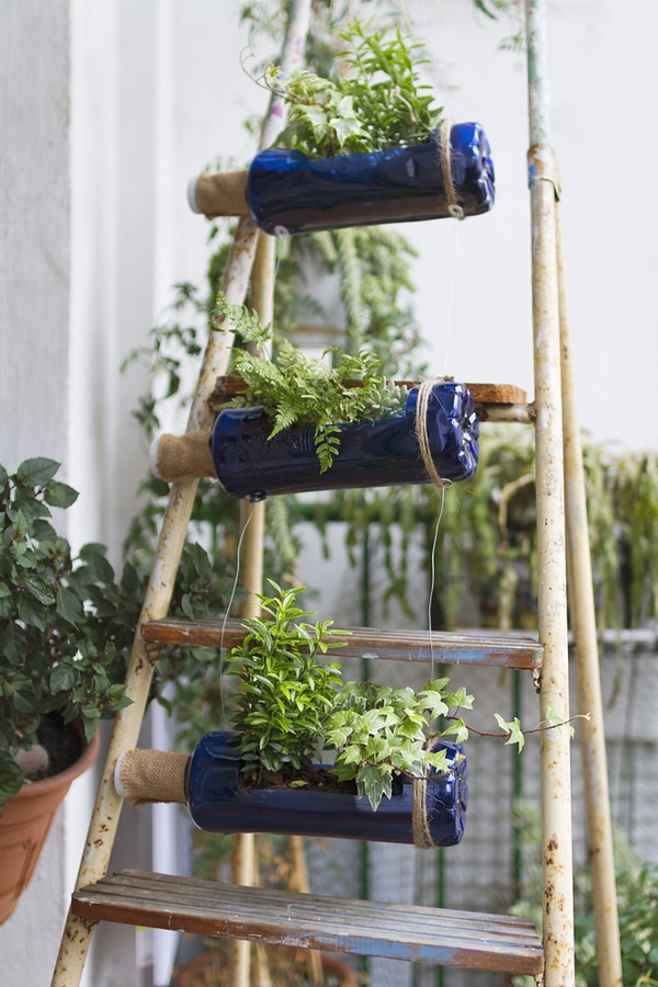 vertical gardening | gardening | garden | gardening ideas | garden ideas | small garden | small garden space | garden space 